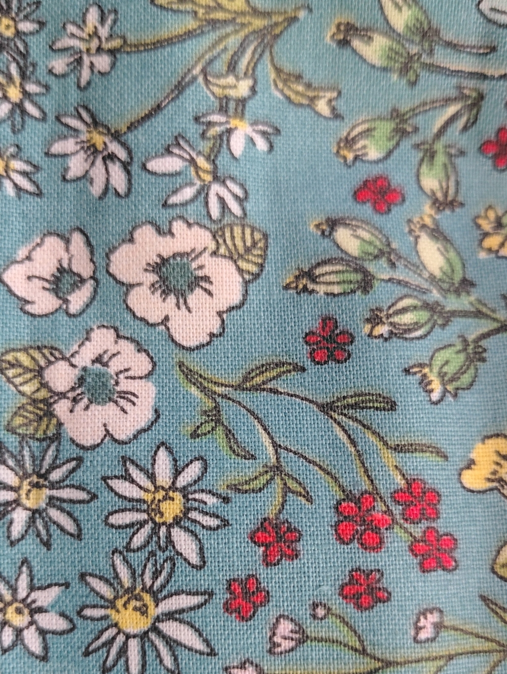 Floral Print Blue Green Cotton Fabric -  Fat Quarter 5 Piece Bundle
